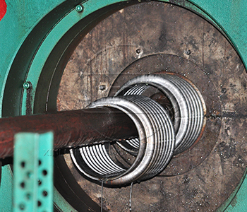 非金屬<a href=http://m.hwggzp.com target=_blank class=infotextkey>補(bǔ)償器</a>多位移