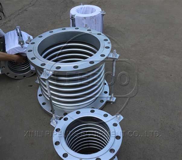 非金屬<a href=http://m.hwggzp.com target=_blank class=infotextkey>補償器</a>的位移知識