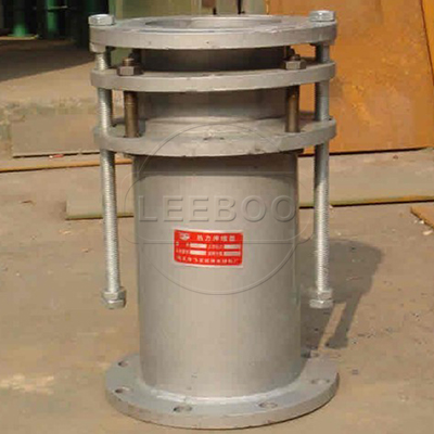 鋼制<a href=http://m.hwggzp.com target=_blank class=infotextkey>伸縮器</a>的材質(zhì)