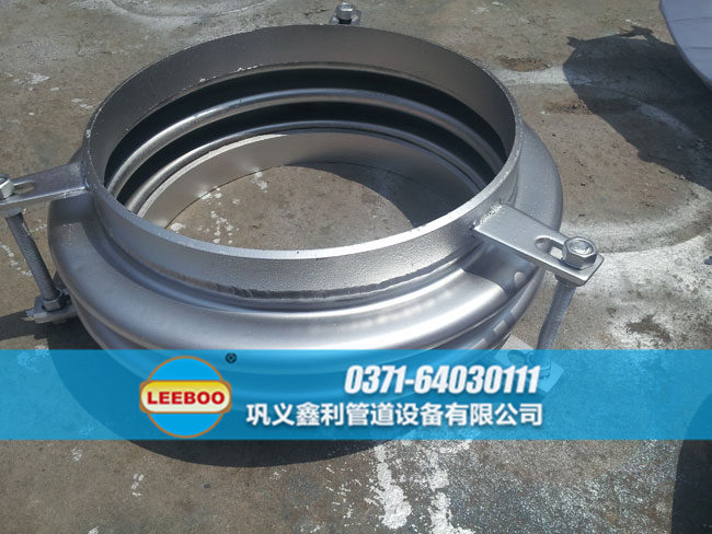 波紋<a href=http://m.hwggzp.com target=_blank class=infotextkey>補(bǔ)償器</a>實(shí)圖